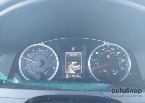 2015 Toyota Camry Se z USA, uszkodzony, nr VIN 4T1BF1FK1FU111885